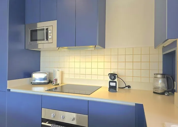 Sunshine Blue Skies And Seaview 2 Bedroom Seasonal Pool Free Wifi And Dedicated Workspace By Namaste Elite Apartment Torremolinos