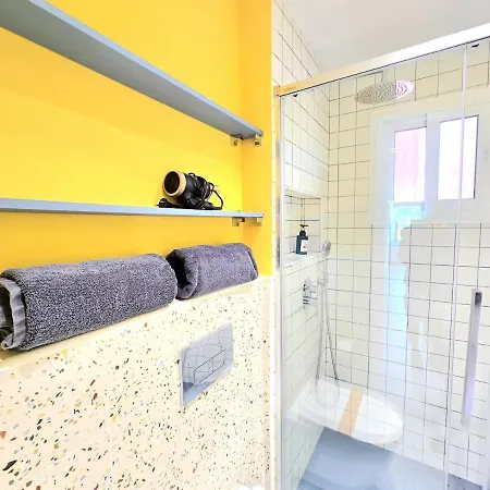 Sunshine Blue Skies And Seaview 2 Bedroom Seasonal Pool Free Wifi And Dedicated Workspace By Namaste Elite Apartament