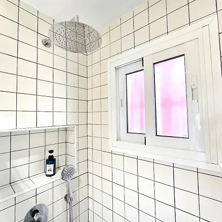 Sunshine Blue Skies And Seaview 2 Bedroom Seasonal Pool Free Wifi And Dedicated Workspace By Namaste Elite Apartament *