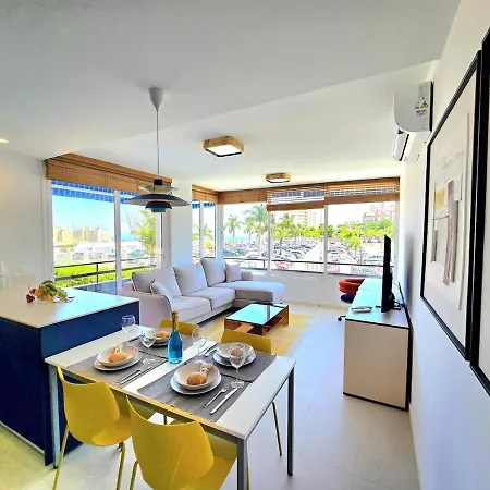 Sunshine Blue Skies And Seaview 2 Bedroom Seasonal Pool Free Wifi And Dedicated Workspace By Namaste Elite Appartement *