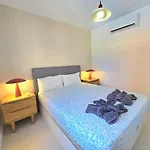Sunshine Blue Skies And Seaview 2 Bedroom Seasonal Pool Free Wifi And Dedicated Workspace By Namaste Elite Apartment