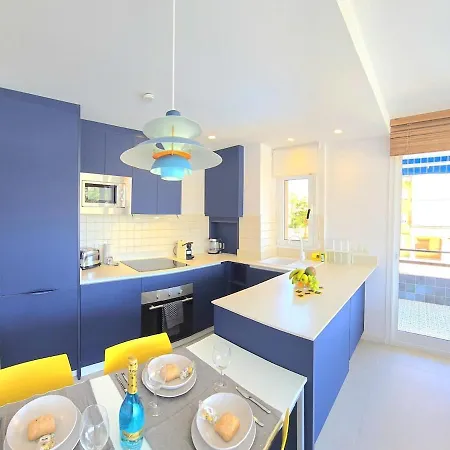 Appartement Sunshine Blue Skies And Seaview 2 Bedroom Seasonal Pool Free Wifi And Dedicated Workspace By Namaste Elite